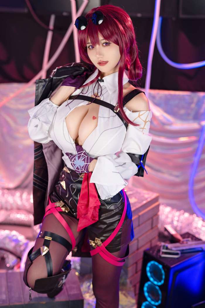 小仓千代w – Kafka HSR 卡芙卡 [27P-77MB]