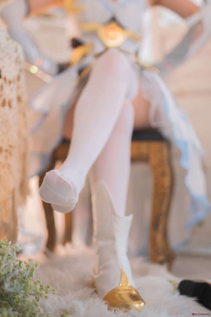 Seele麦麦 – 荧の纯白物语 [145P203MB]