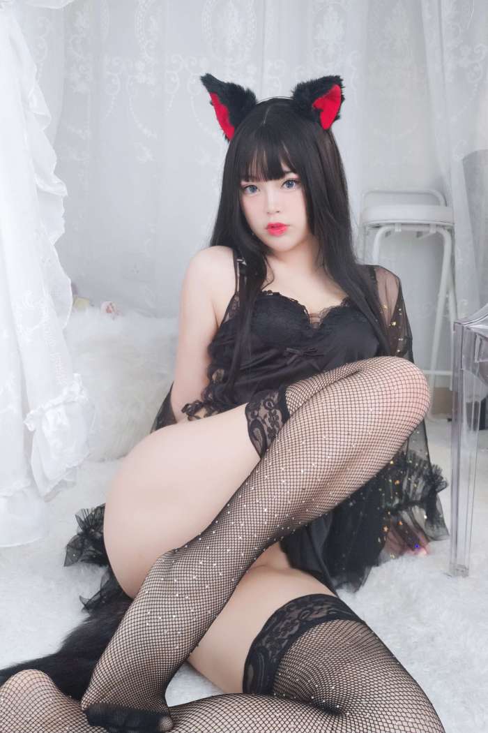 白烨 – 黑系猫咪少女 [62P21V496MB]