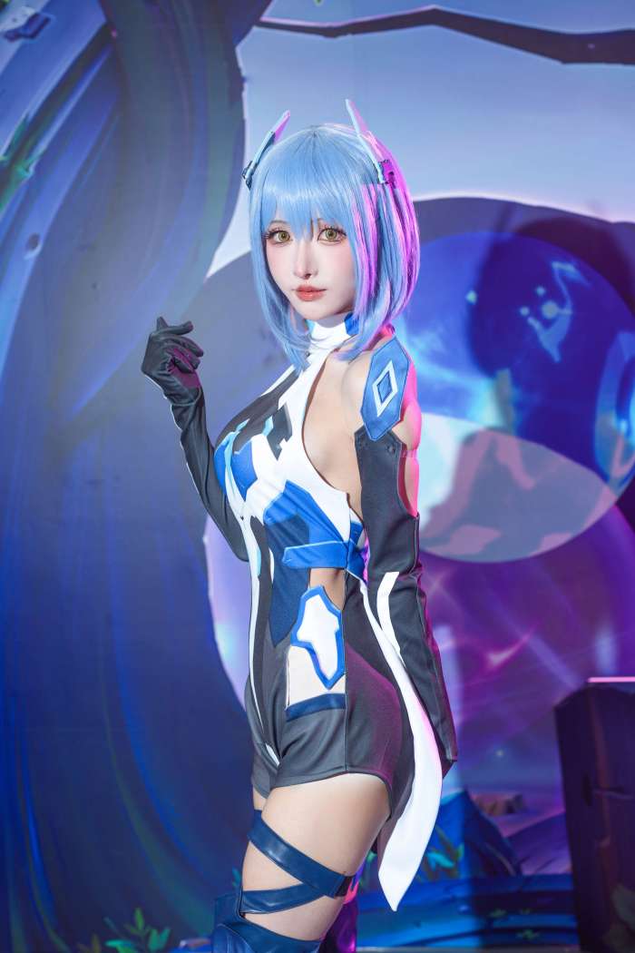 紫氯氯 – 赛贝丝 [9P35MB]