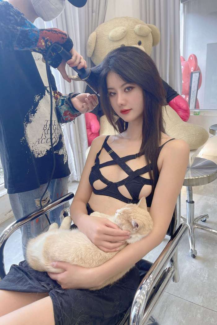 就是阿朱啊 –  洗个头而已 格局要打开 [22P17MB]