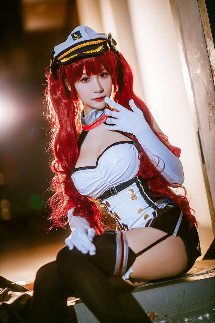 猫九酱 – 萤火虫 [9P42MB]