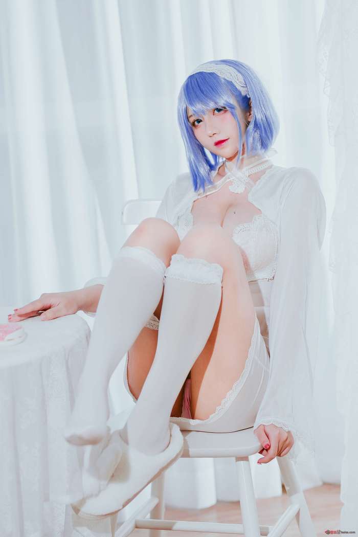 九曲Jean – 恰巴耶夫睡衣 [20P92MB]