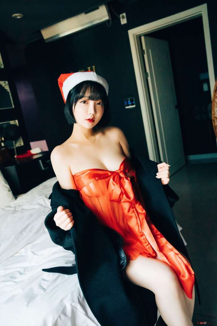 Ye Eun – Doube Date YeEun [74P-858MB]