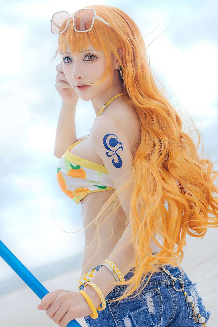 紫氯氯 – 海贼王 娜美 [9P20MB]