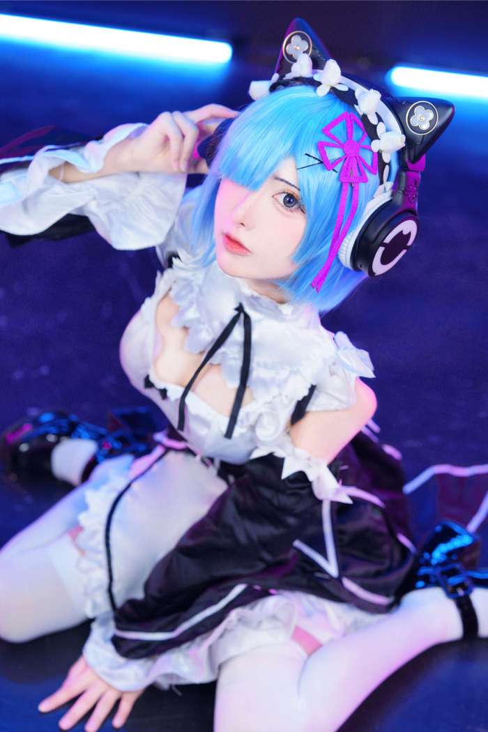 紫氯氯 – 蕾姆 [9P25MB]