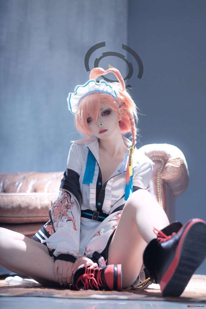 w百合欧皇子w – 美甘妮露 [26P143MB]