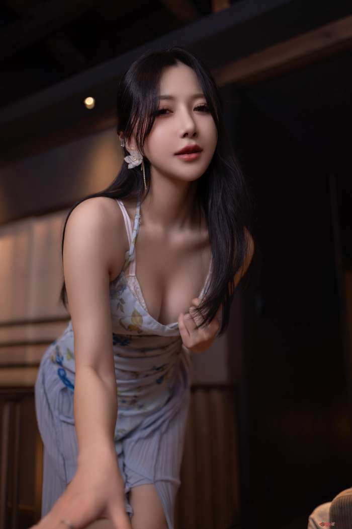 鱼子酱Fish – [内购系列] – 她的体香 [140P2.39GB]