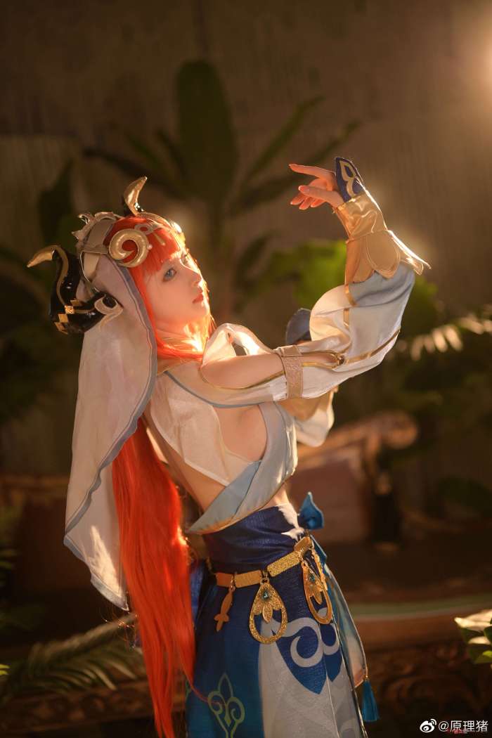 白莉爱吃巧克力 – 原神 妮露 [11P85MB]