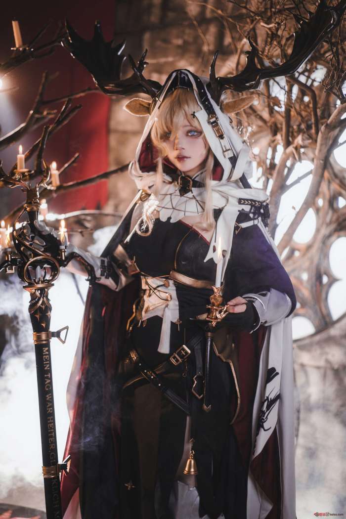 黑龙贯通 –  薇薇安娜 [14P70MB]