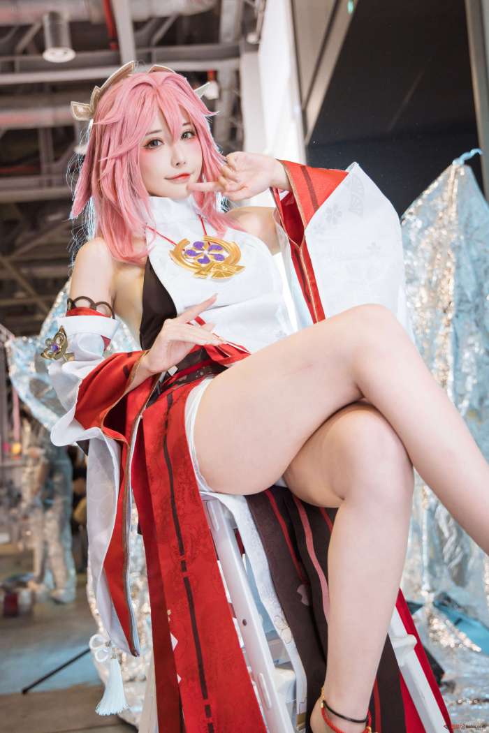 糖果果candy – 八重神子 [18P236MB]