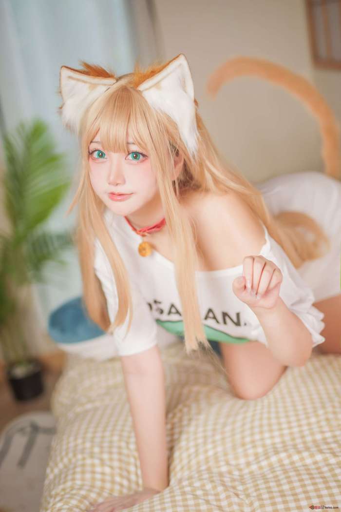 Halo_酱 – 黄豆粉 [18P40MB]