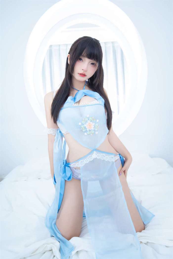 神楽坂真冬 – 趾间飞行 [73P2V118MB]