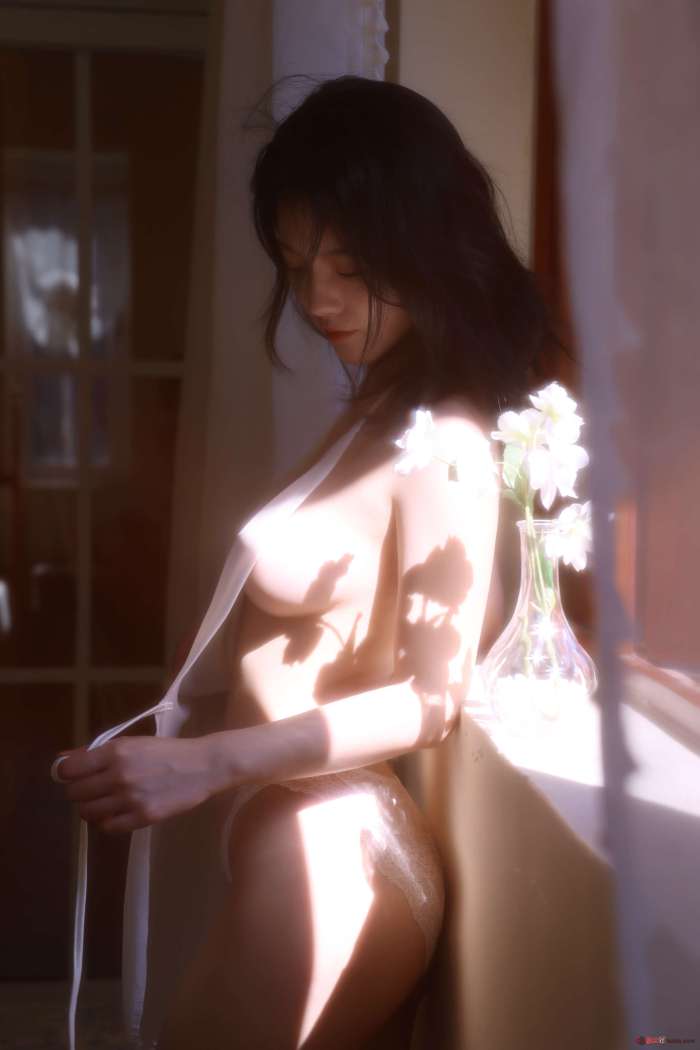 桃良阿宅 – 椿也 [42P70MB]