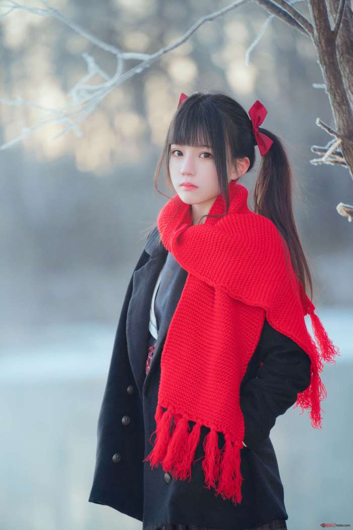 桜桃喵 – 雾凇 [10P158MB]