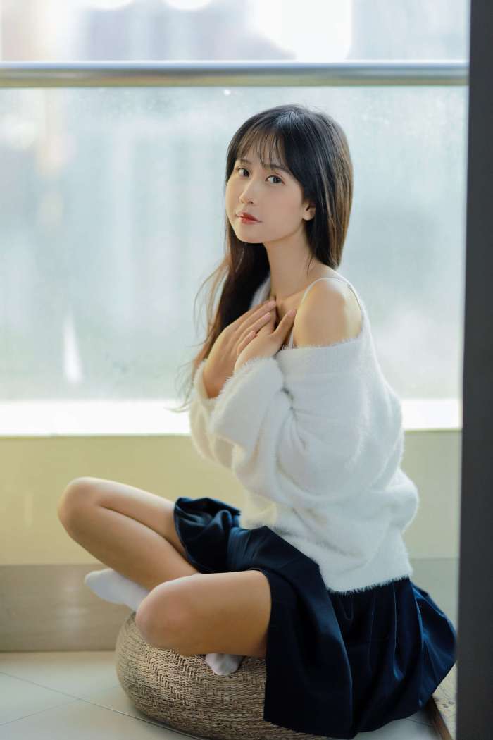 萌芽儿 – 昼夜 [40P68MB]