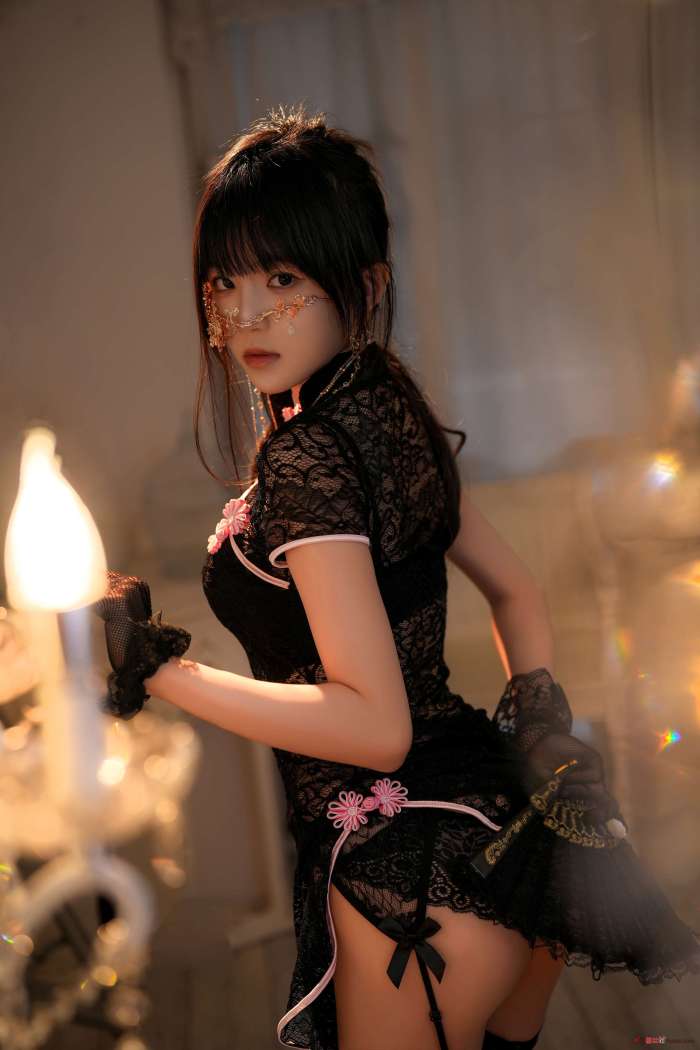 桜桃喵 – 面具舞会 [16P111MB]