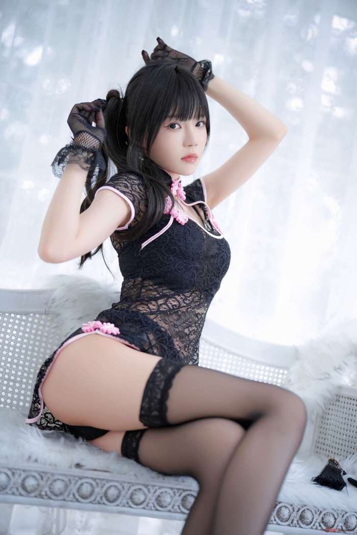 桜桃喵 – 蕾丝旗袍 [38P1V511MB]