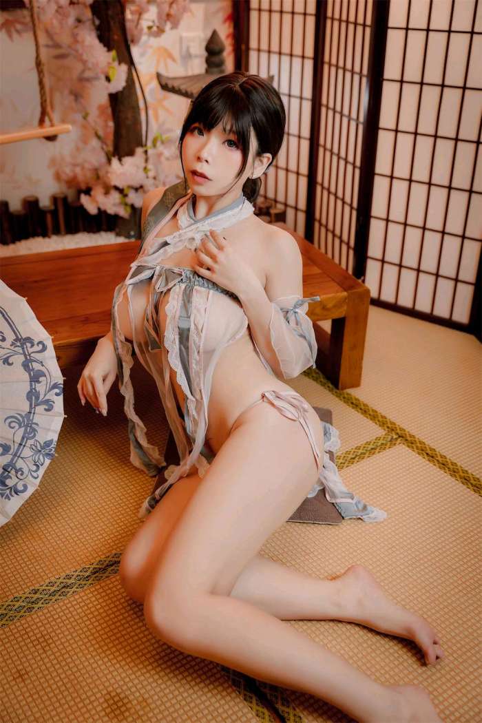 无颜小天使 – 昭和太太 [33P38MB]