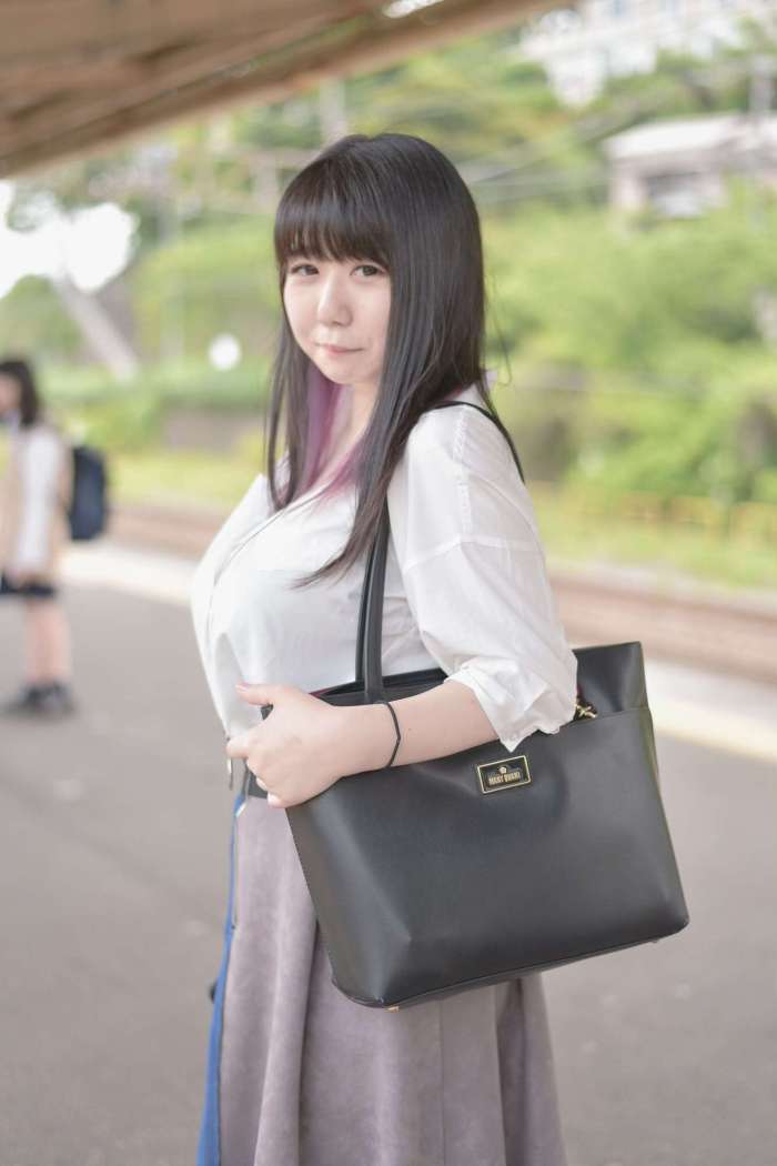 とにかく見せない鈴木(杏希鈴木) – 鈴木とドキドキ温泉旅行 [127P3V306MB]