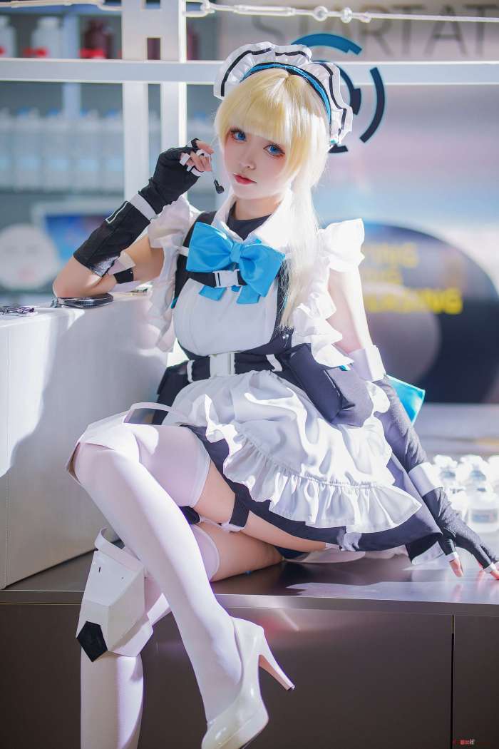 大大卷卷小卷 – 碧蓝档案飞鸟马时 短女仆 [27P115MB]