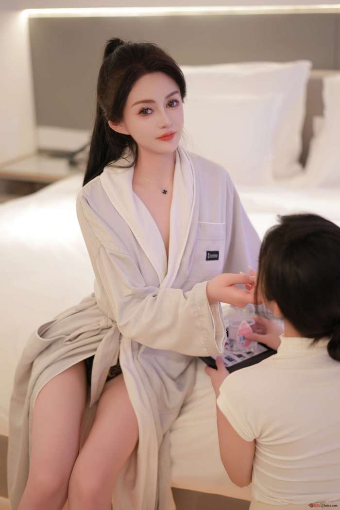 林幼一 x 谭小灵 – 精油SPA [123P-1.03G]