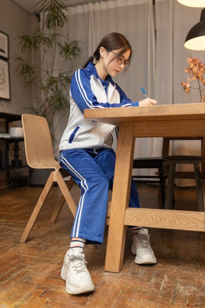 鱼子酱Fish – [内购系列] – 家教 [87P872MB]