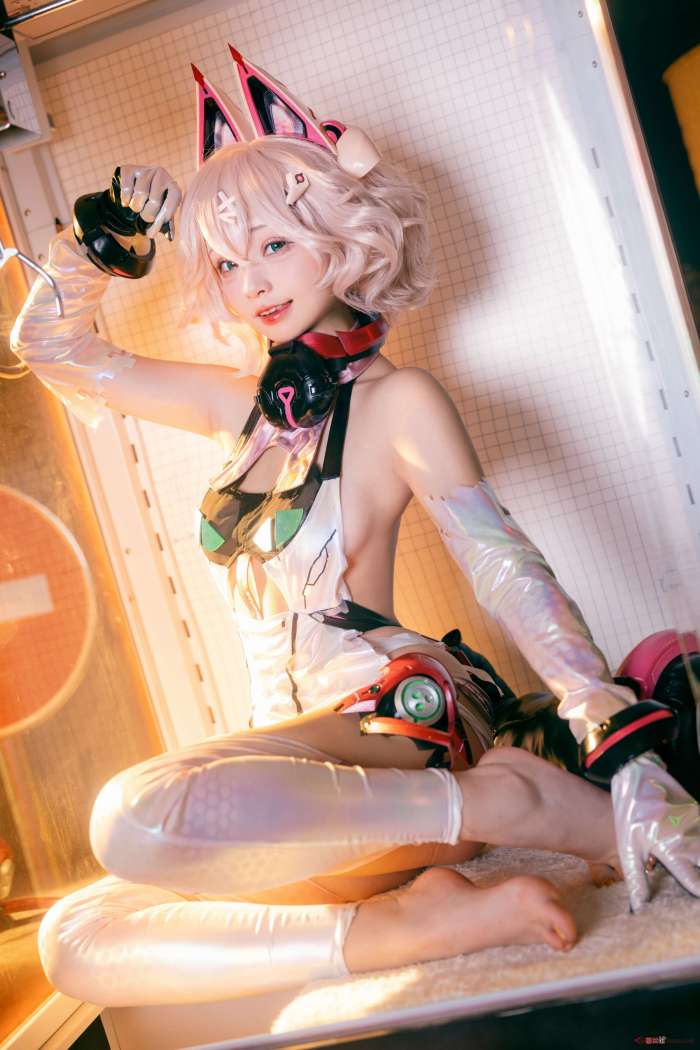 花铃 – 交错战线 绯猁机甲猫猫 [20P96MB]