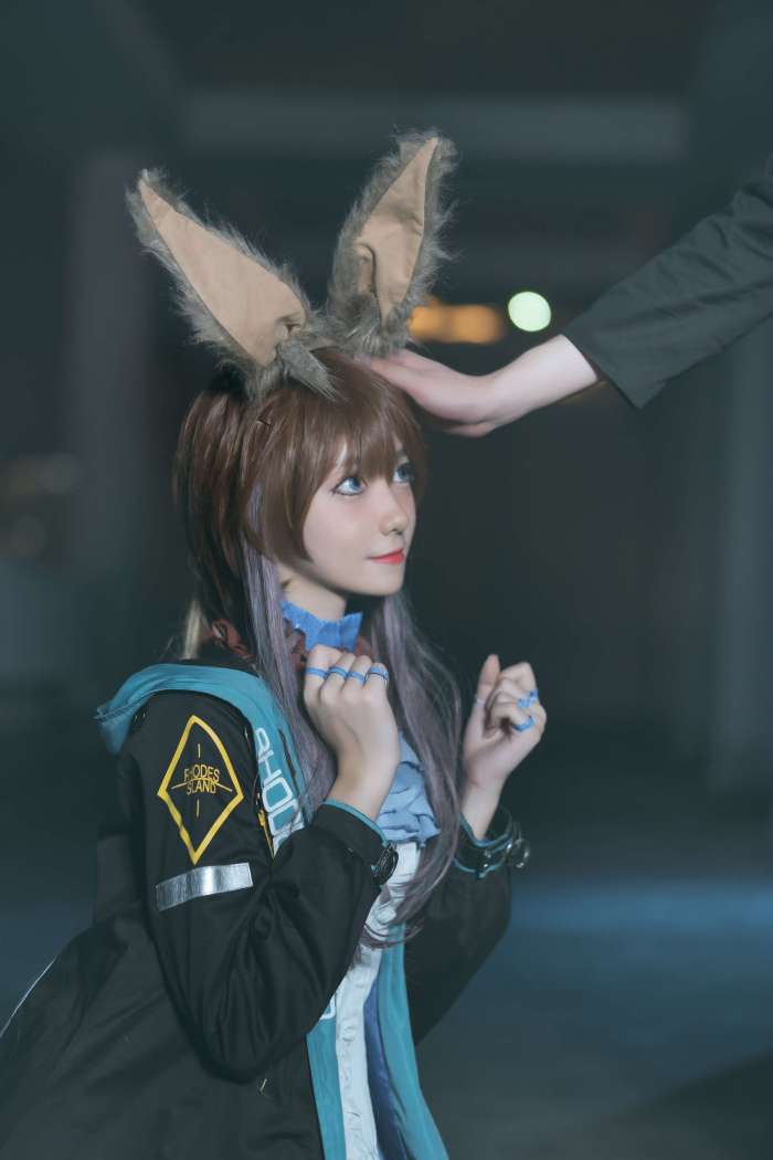 南桃 – 阿米娅原皮肤 [26P-50MB]