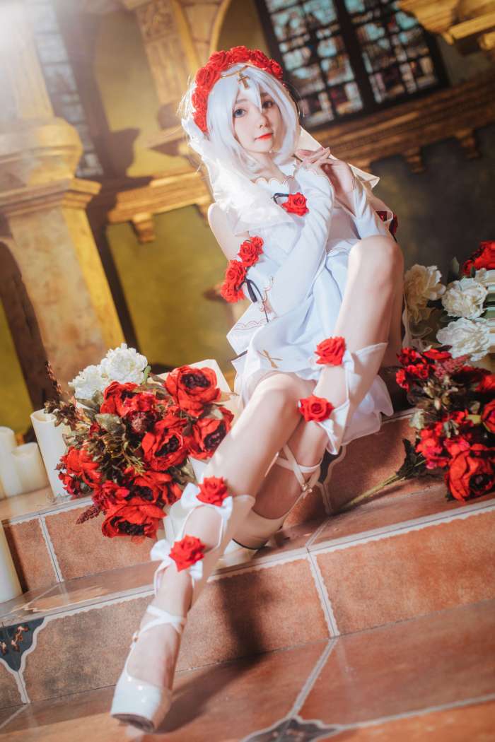 南桃 – 德丽莎花裳月纱 [16P-31MB]