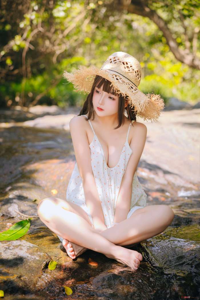 日奈娇 – 山野间 [178P1.43GB]