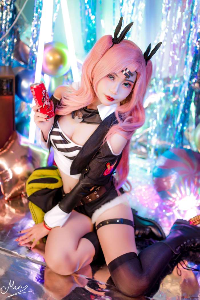 Mimmi (Mimmissu17) – Nicole (Zenless Zone Zero) [55P352MB]