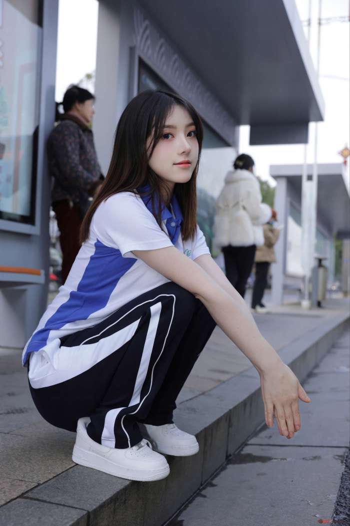 豆瓣酱 – [内购系列] – 公交车 [85P1.5GB]