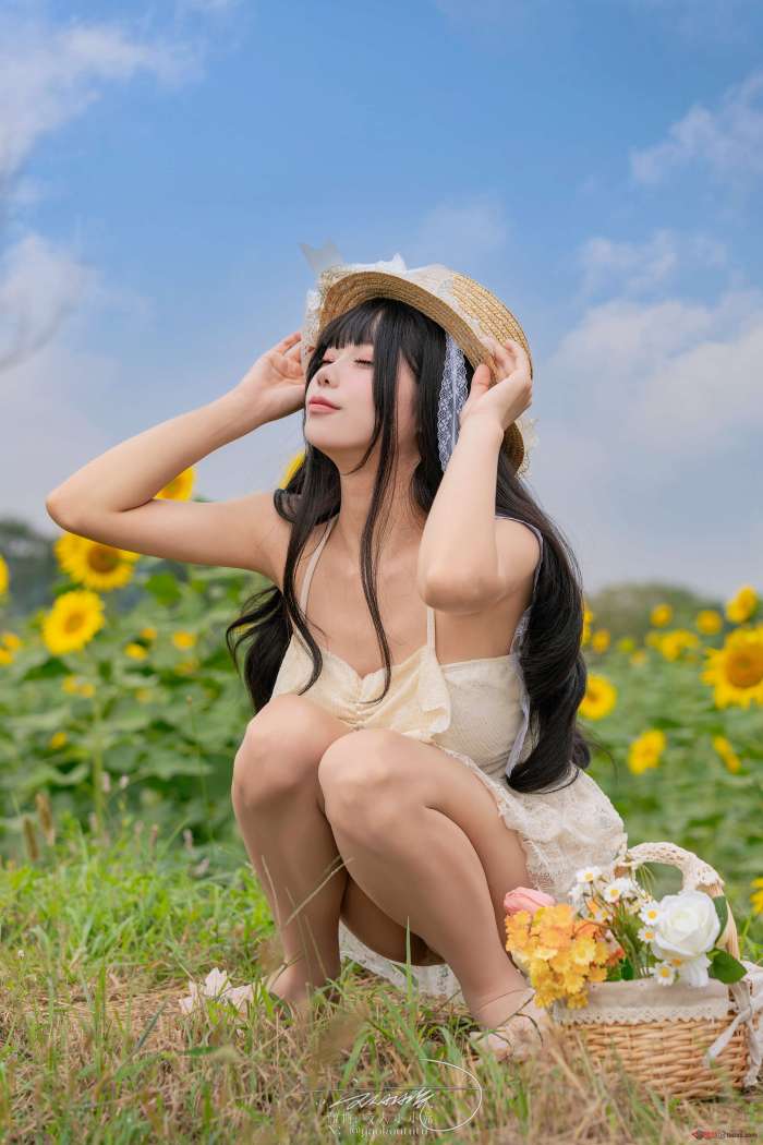 咬一口兔娘（咬人小小兔）- 七月作品 夏の葵 [75P1V980MB]