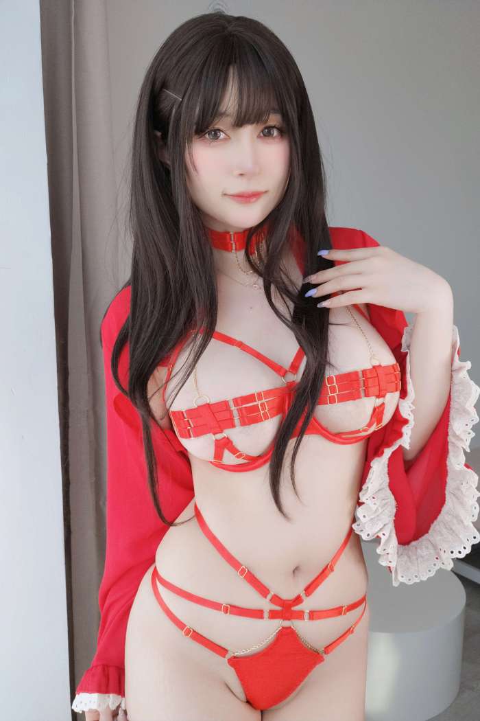 白银81 – Fantia订阅 赤い下着 [30P75MB]