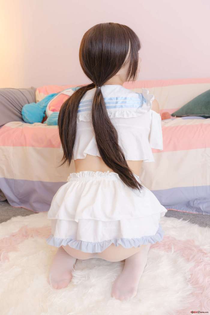 森萝财团 – 内部VIP系列 朝露 03E [98P1V1.9GB]