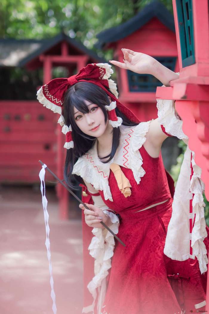 Halo酱 – 东方Project 博丽灵梦 [12P128MB]