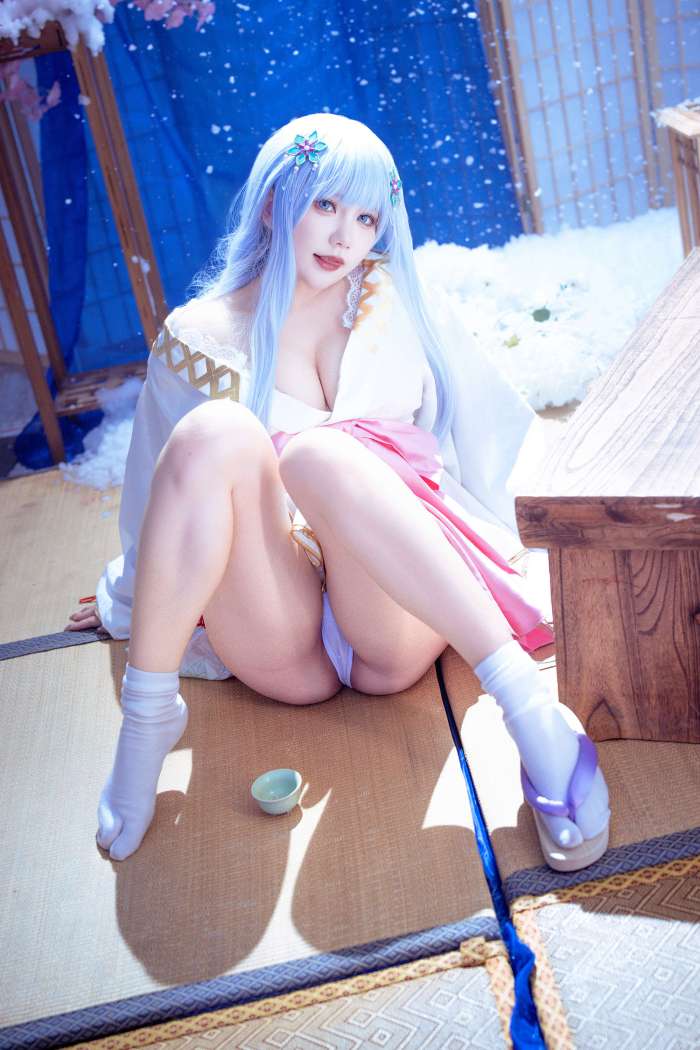 是一只熊仔吗 – 美少女万华镜 雪女 [41P97MB]