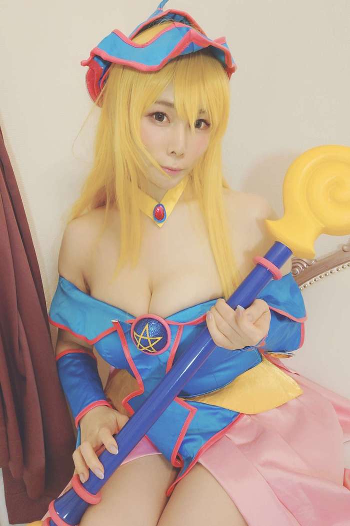 Okada Yui – Dark Magician Girl [53P66MB]