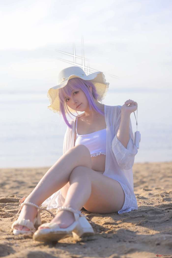 G44不会受伤 – 水亚津子 [31P247MB]