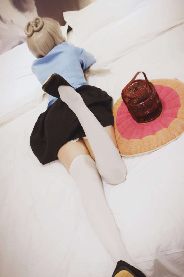 猫耳布丁 – 洛天依 [45P245MB]