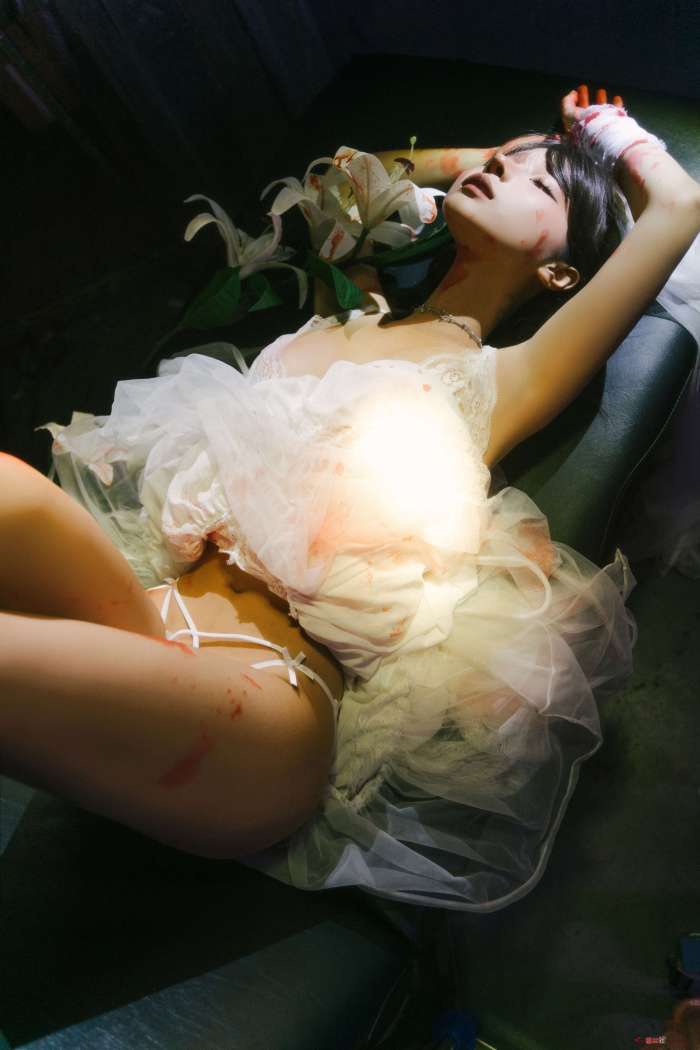 蠢沫沫 -废墟新娘 [133P1.28GB]