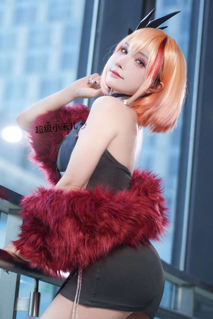 一千只猫薄禾 – 碧蓝航线 罗恩苍翠 [16P52MB]