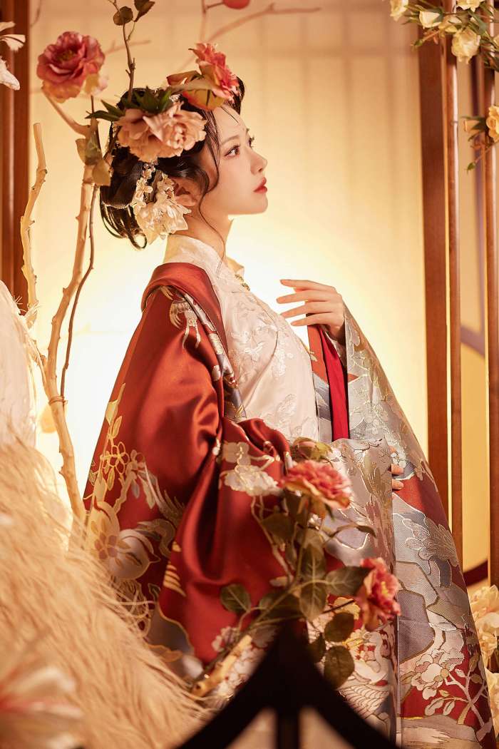 Shika小鹿鹿 – 大明富贵花 [11P131MB]