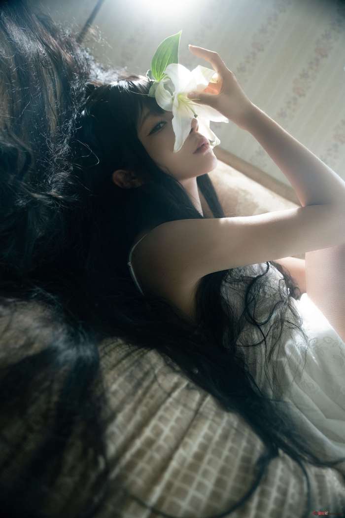 蠢沫沫 – 2024年会员 白吊带 [36P-326M]