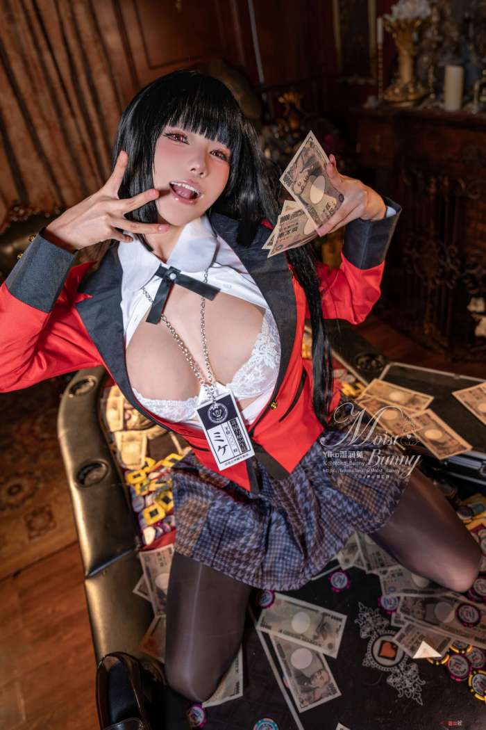 咬人小小兔 咬一口兔娘 12月作品『狂赌之梦』 [90P1V-2.73GB]