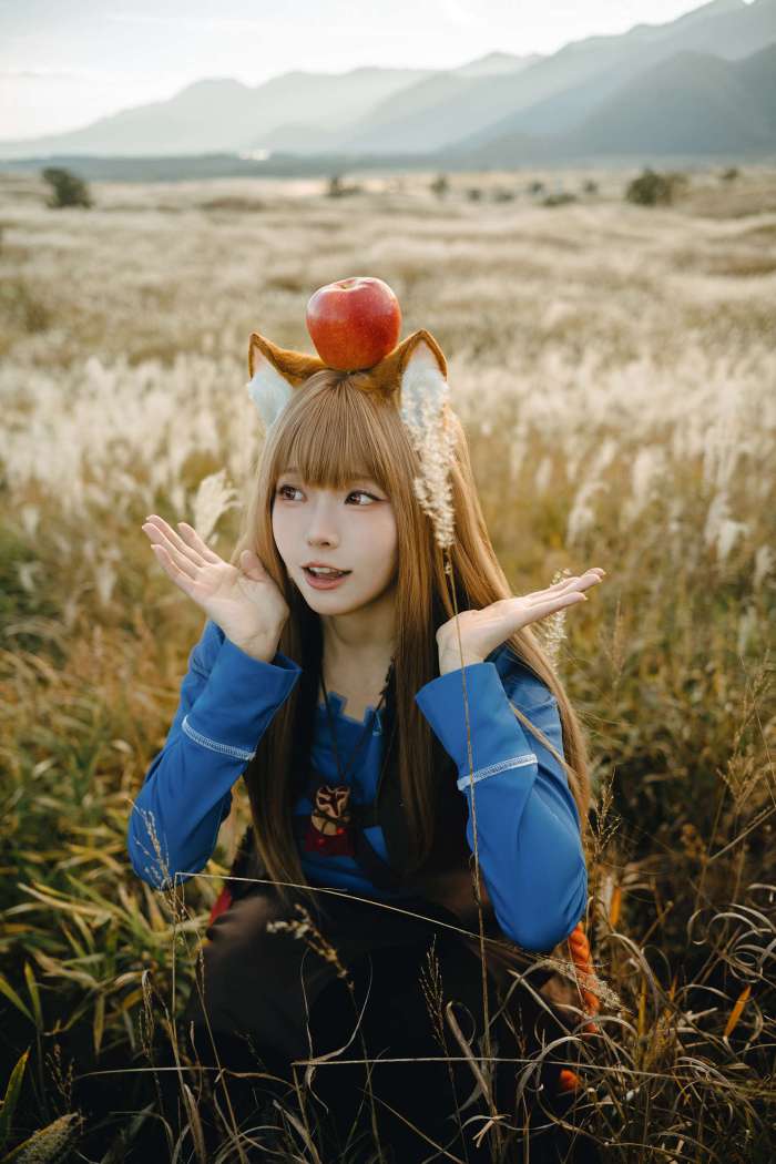 ElyEE子 – 2024年12月订阅 B-Soft Glow狼與暖陽 [52P1V191MB]