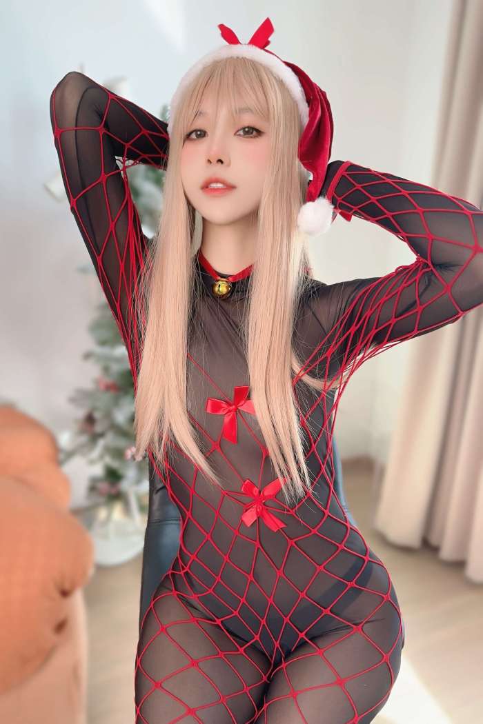 布丁 – Perohub 12月订阅-5-圣诞礼物 [18P2V65MB]