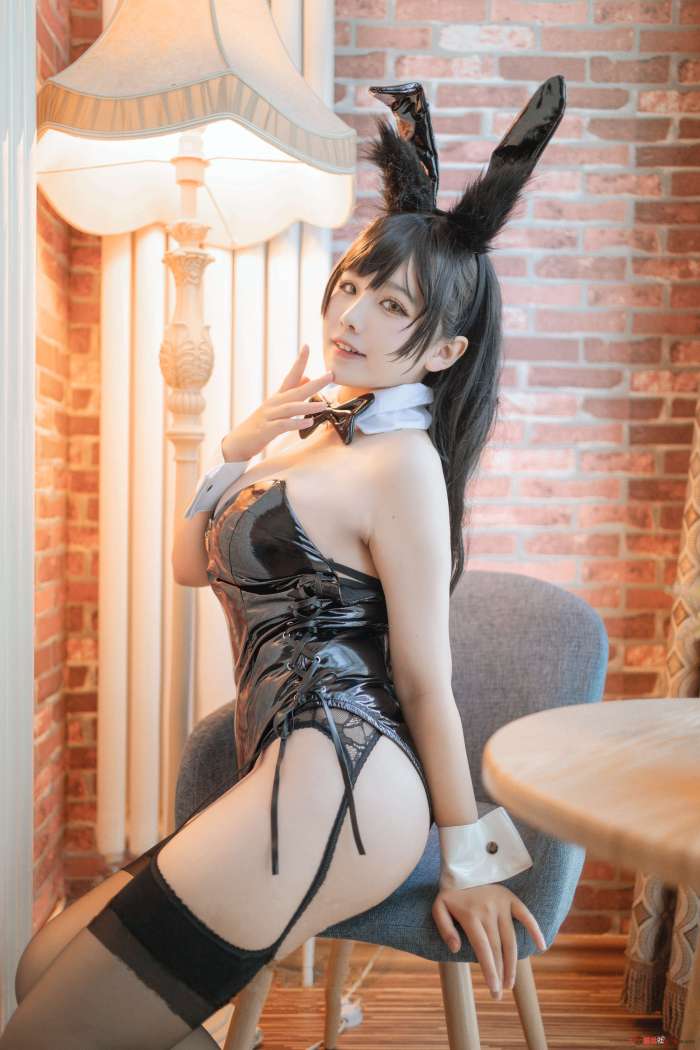 阿半今天很开心 – 碧蓝航线 爱宕 [27P-376MB]