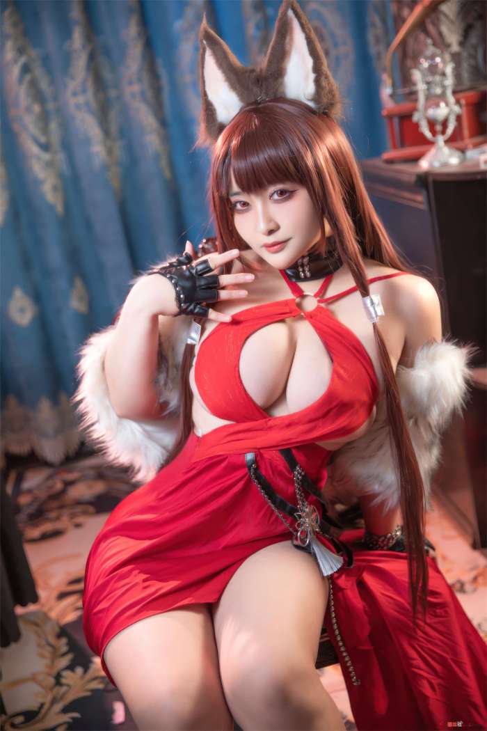 洛璃LoLiSAMA – 碧蓝航线 赤城 礼服 [53P-503MB]